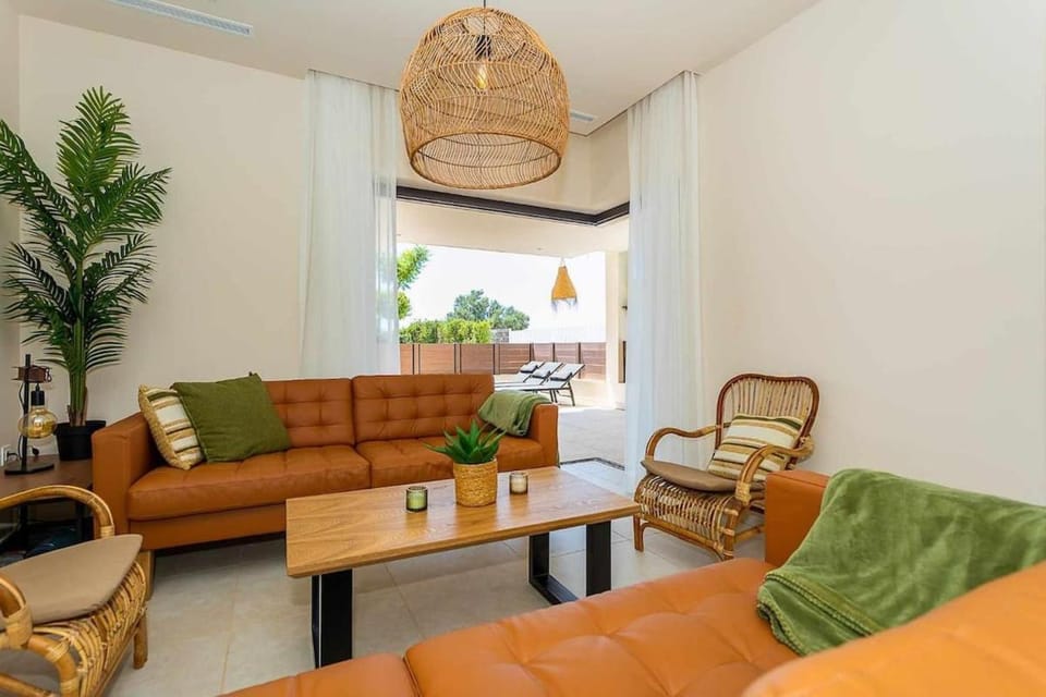 Modern 3 bedroom apartment, close to beach Apartment in Costa del Sol