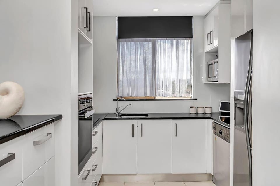 Kitchen or kitchenette, Other, oven