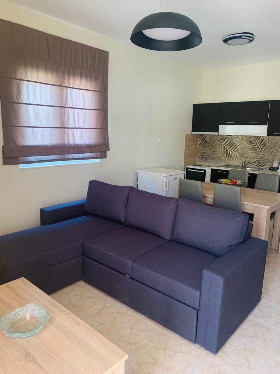 Kitchen or kitchenette, Seating area