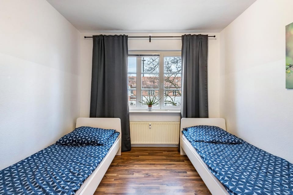 Property building, Living room, Bedroom