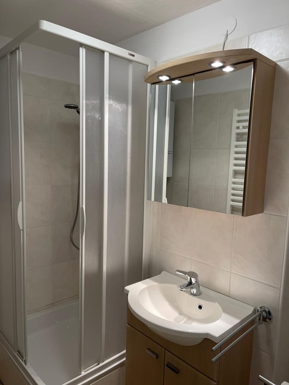 Shower, Bathroom