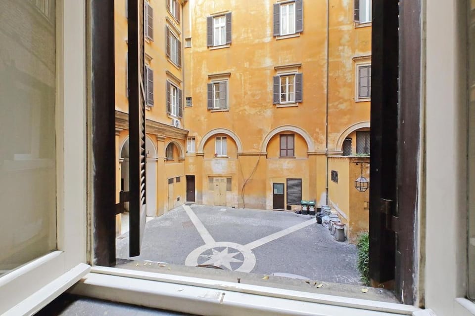 Pantheon Apartment Rondanini Apartment in Rome