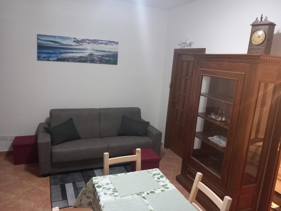La Rondine Apartment in San Donato Milanese