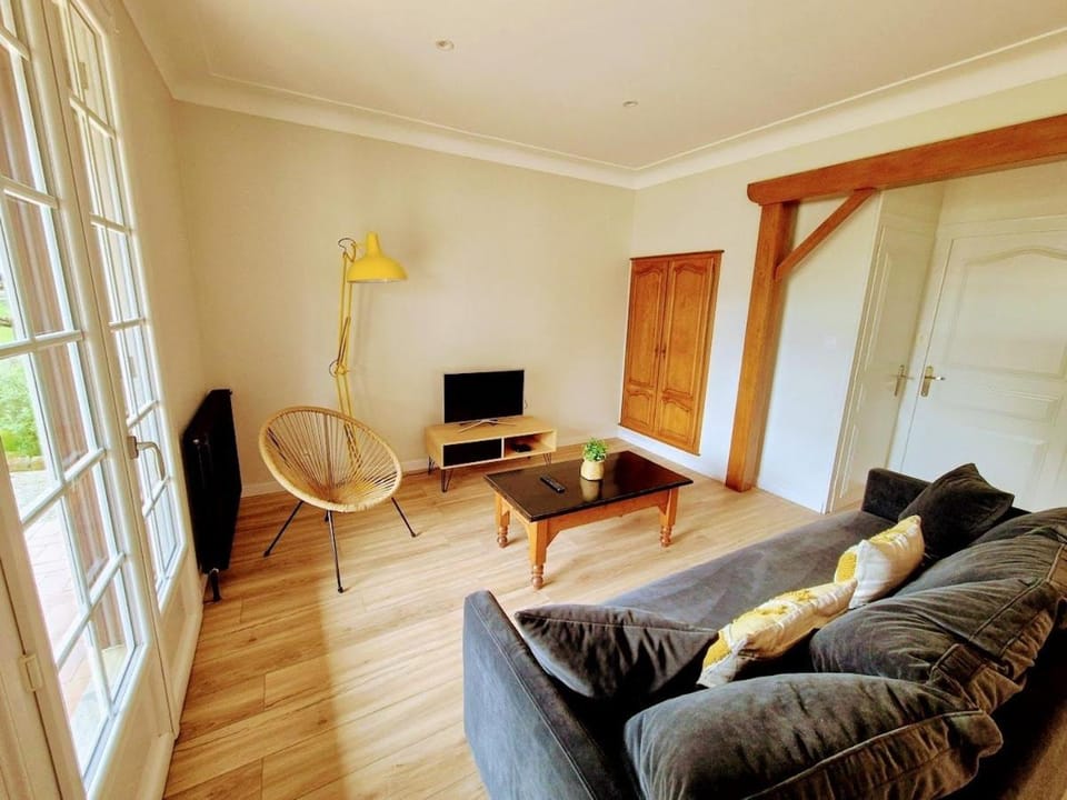 Maison 8pers Centre Les Herbiers proche Puy du Fou Bed and Breakfast in Pays de la Loire