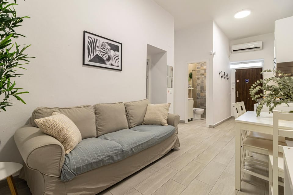 Living room, air conditioner