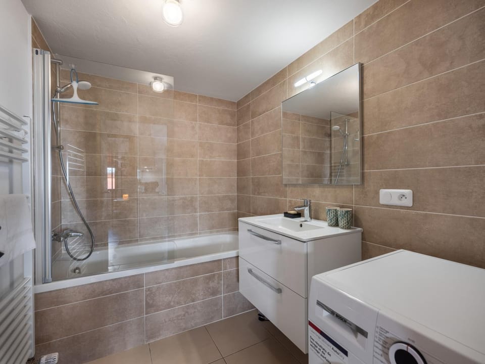 Shower, Bathroom, Bath, washing machine