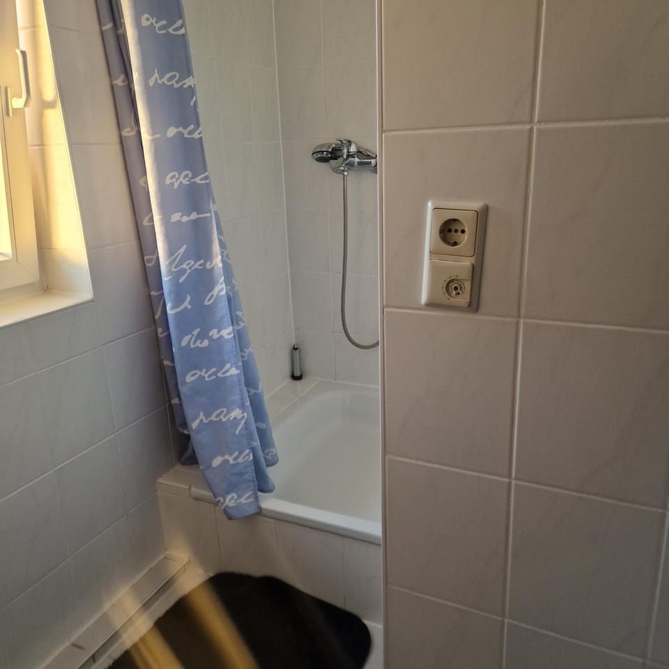 Bathroom, Living room