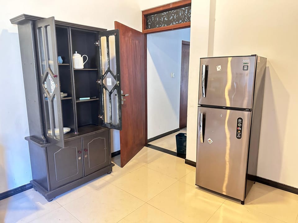 Shiny Villa Villa in Hikkaduwa