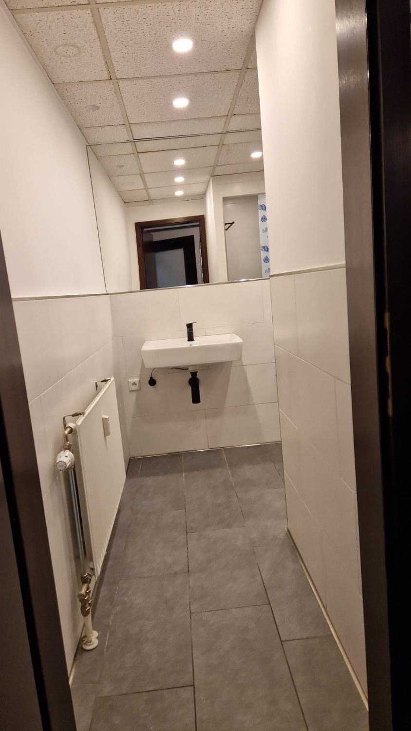 Zimmer F Vacation rental in Mönchengladbach