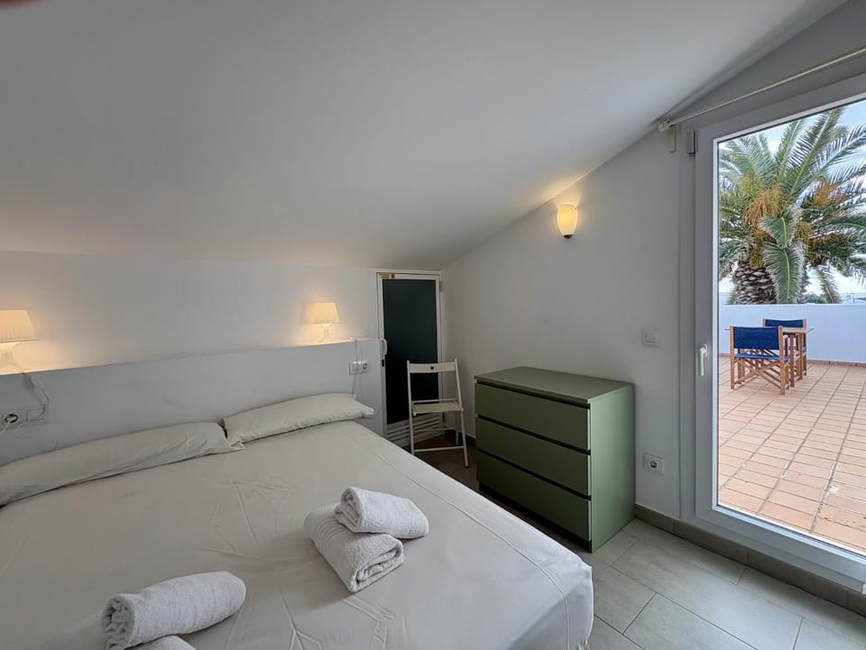 Villa Macarelleta House in Los Delfines