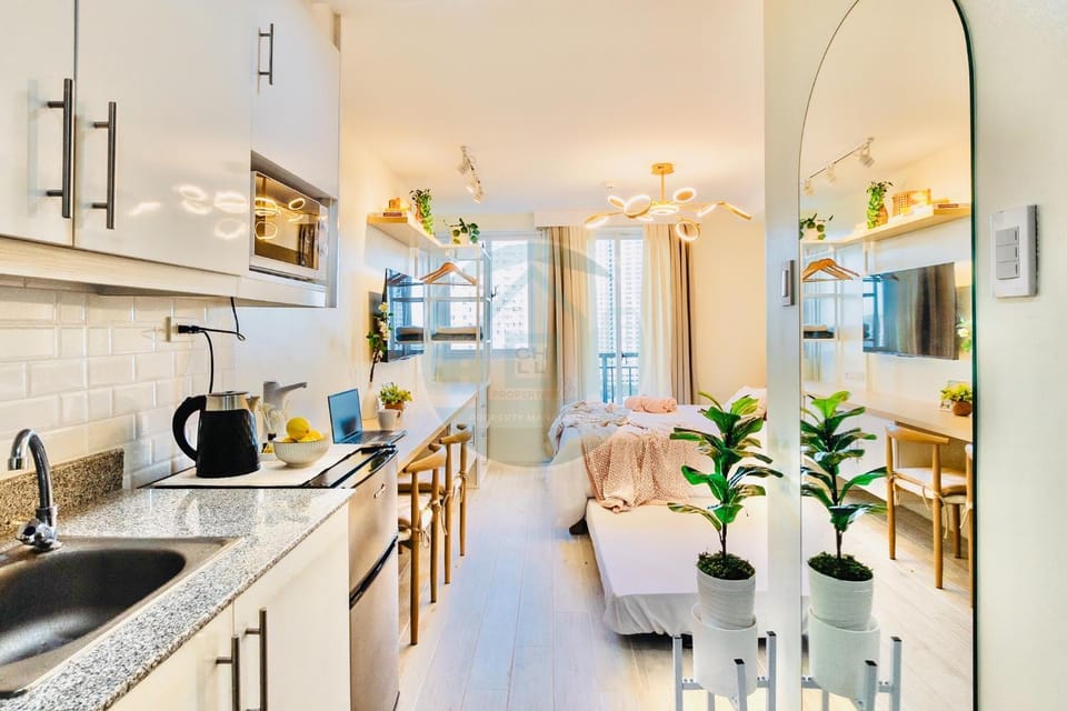 Photo of the whole room, kitchen, kitchen