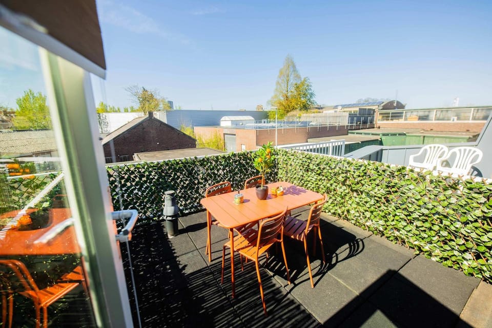 Smart 50m2 One Bedroom Apartment - VW140C Apartment in Eindhoven