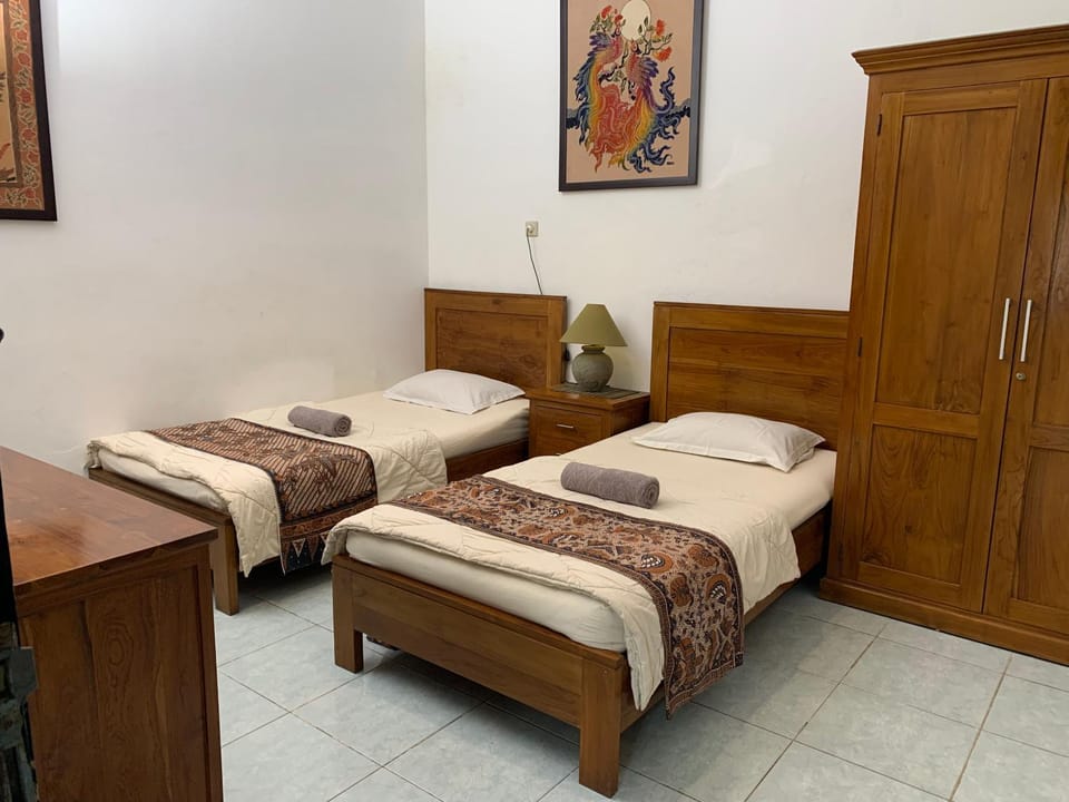 Griya Cemara Homestay Hostel in Special Region of Yogyakarta