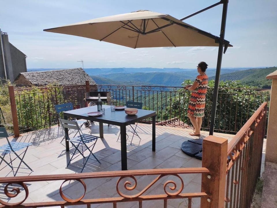 Patio, Balcony/Terrace