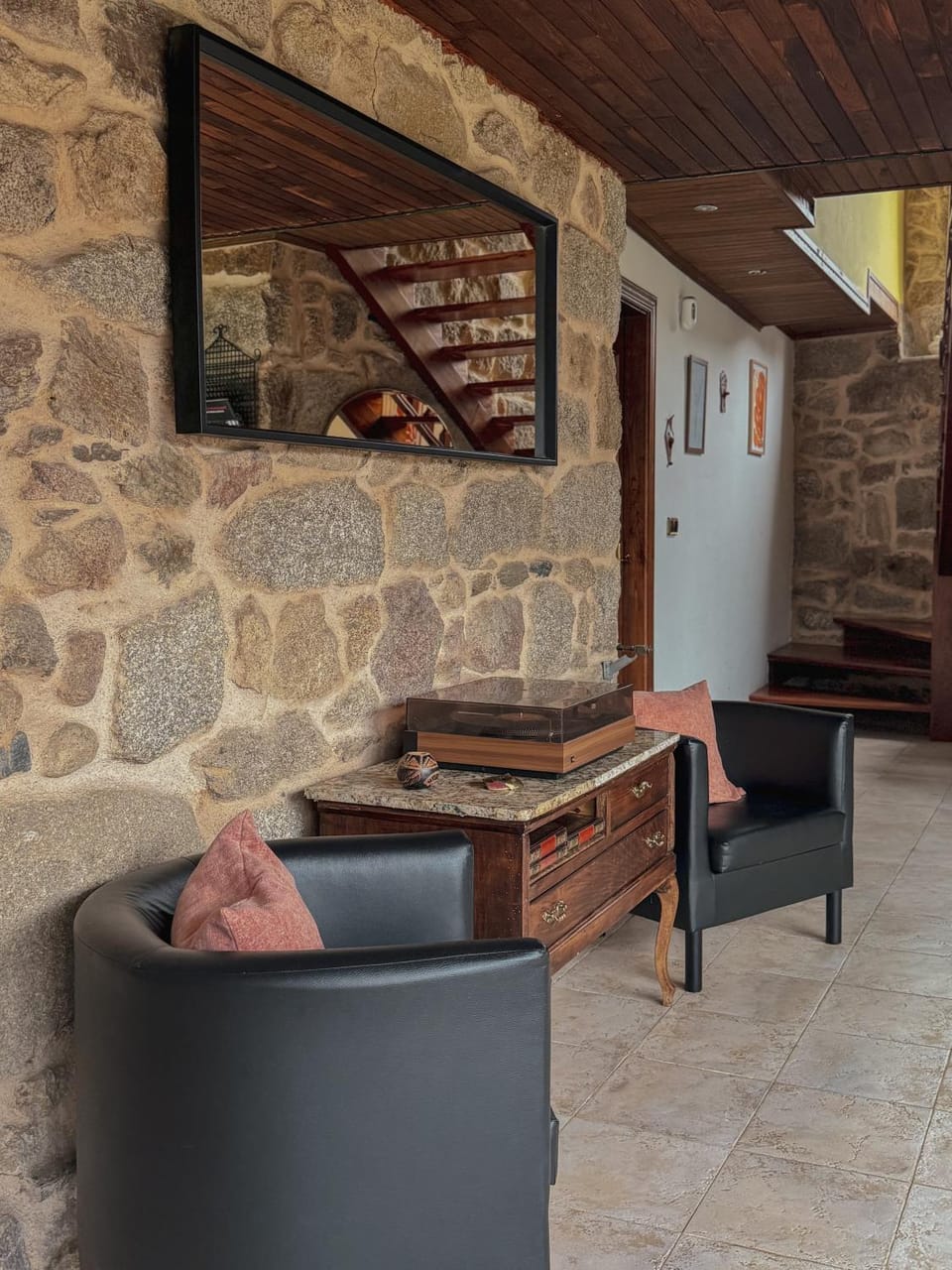 Living room, Lobby or reception