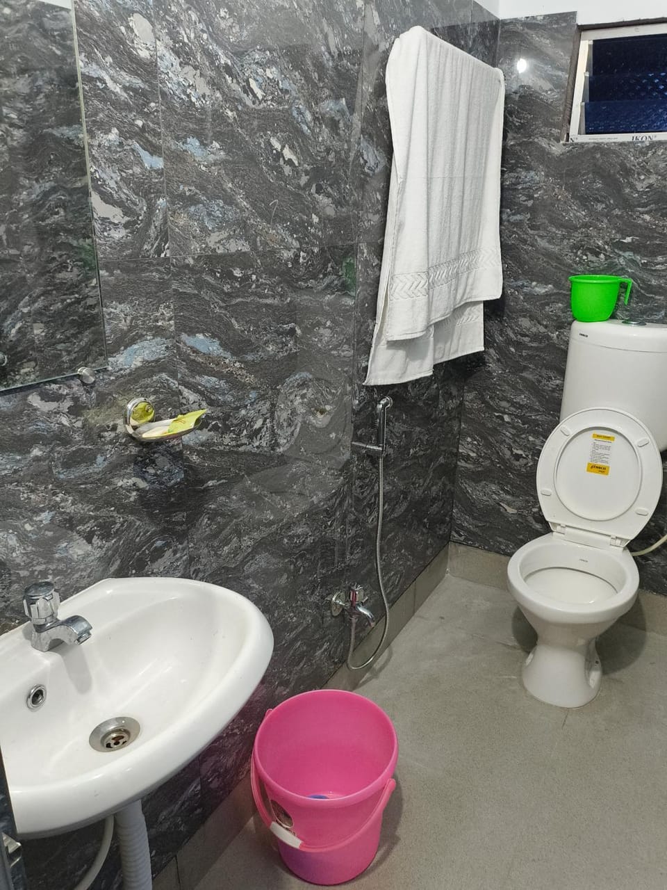 Aditya Guest House Hotel in West Bengal