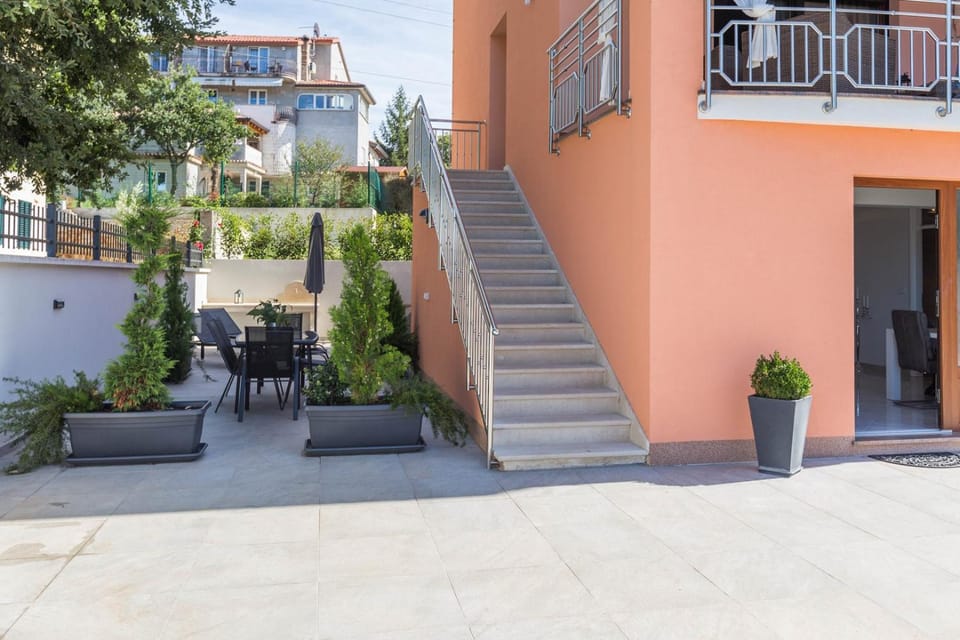 Property building, Patio, Day