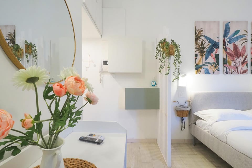 Bed, Photo of the whole room