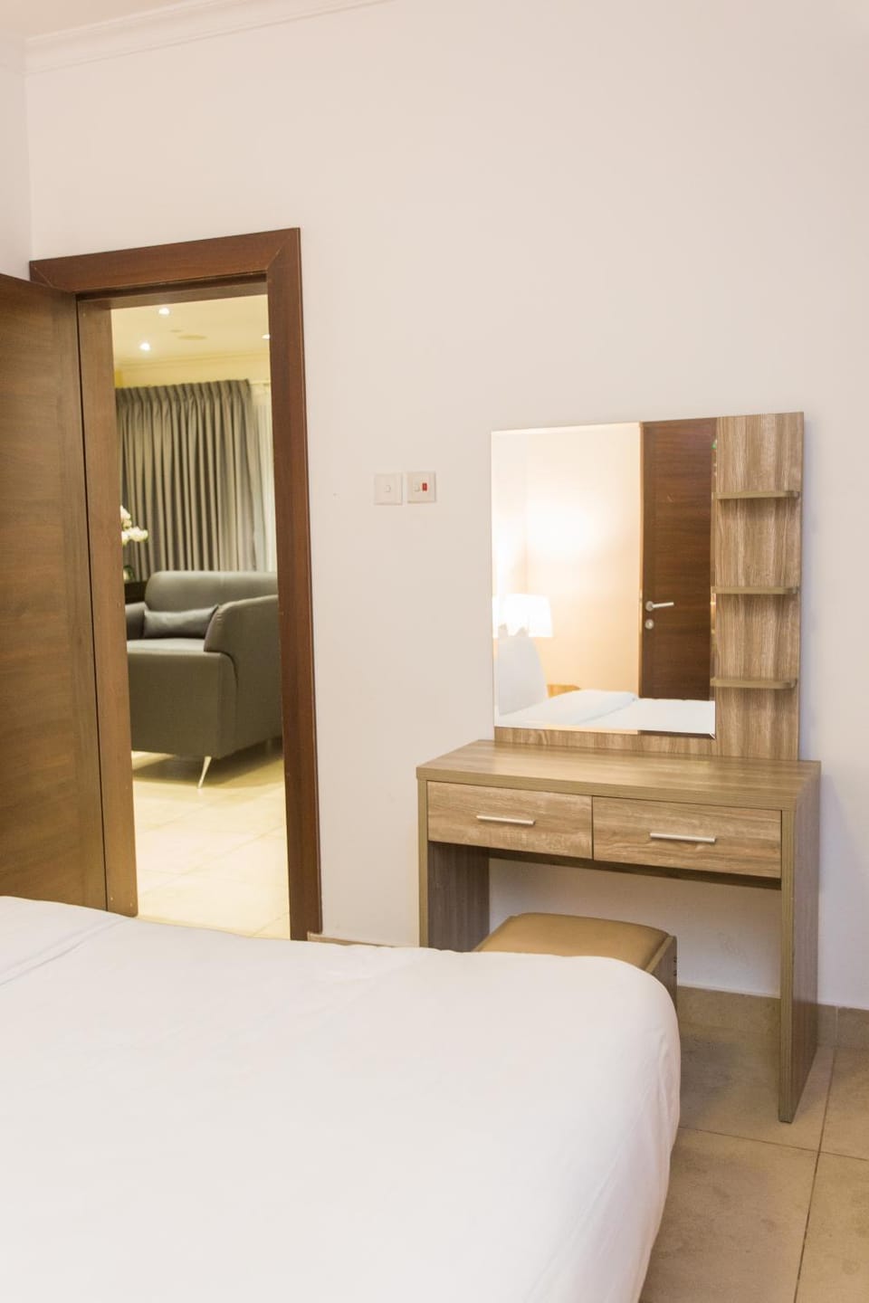 Photo of the whole room, Bedroom