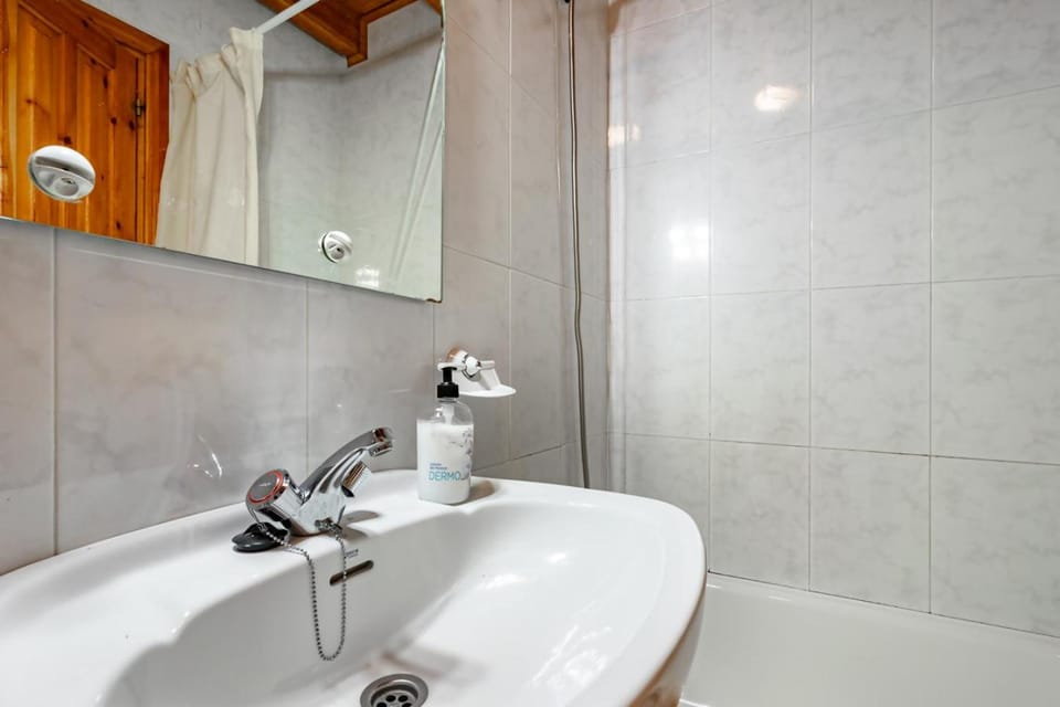 Vivienda Vacacional Honorato 2 Chalet in Asturias