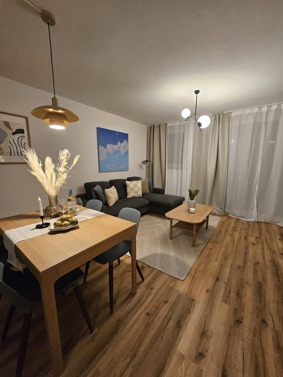 Living room, Seating area, Dining area