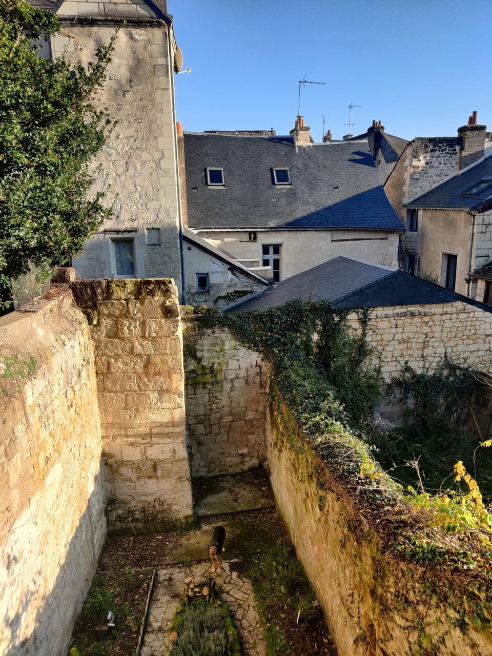 Day, Landmark view
