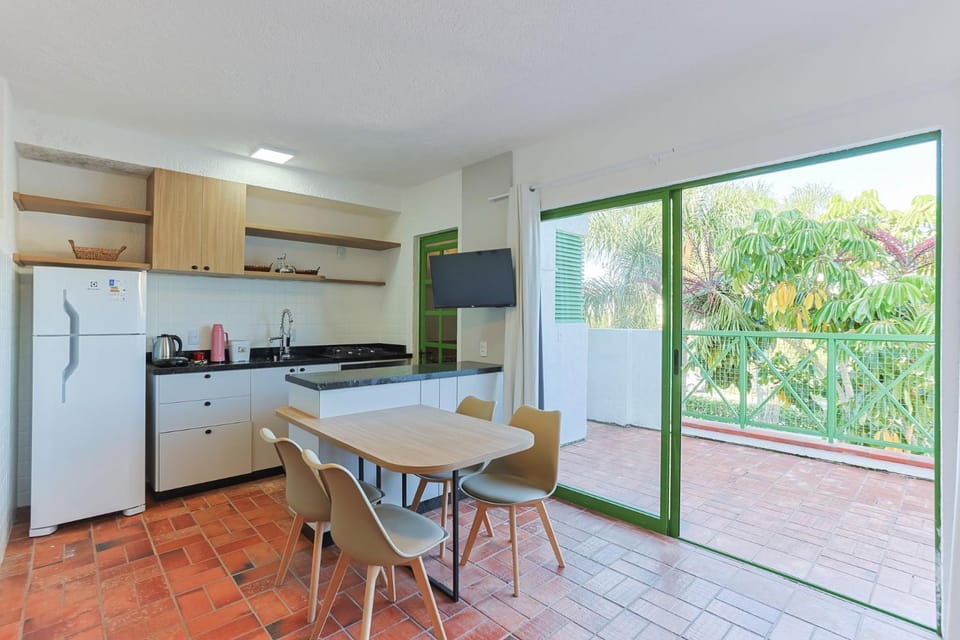 Aconchego com Piscina a 450m da Praia VC1555 Apartment in Florianopolis