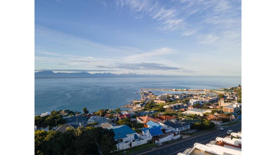 Ocean view Luxury 2 Bedroom Apartment Apartment in Western Cape