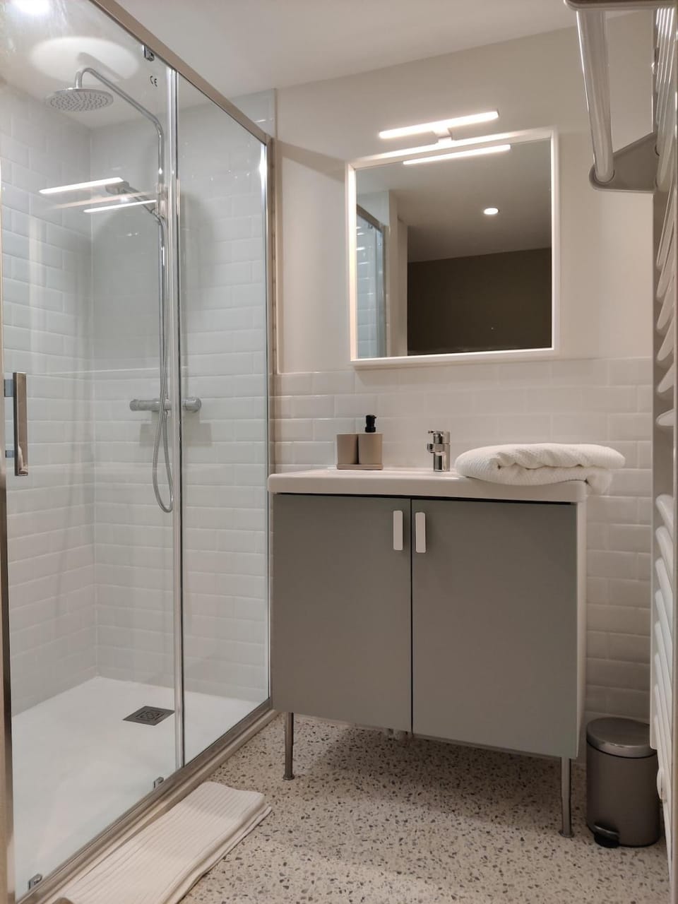 Shower, Bathroom