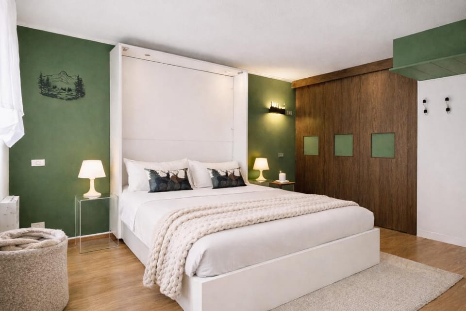 Bed, Photo of the whole room, Bedroom, wardrobe