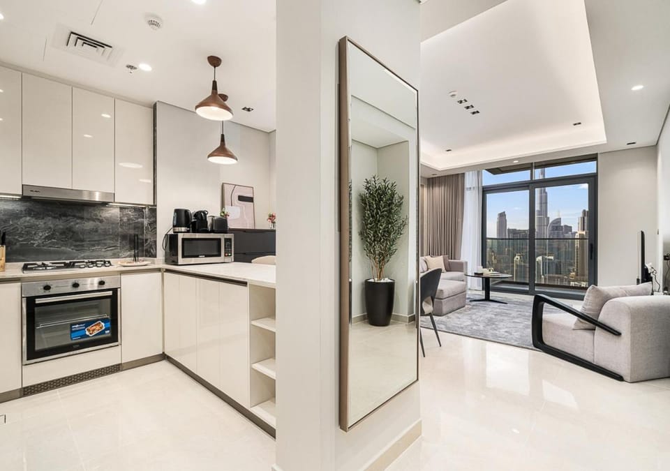 Kitchen or kitchenette, Living room, Dining area, microwave, oven, stove, toaster