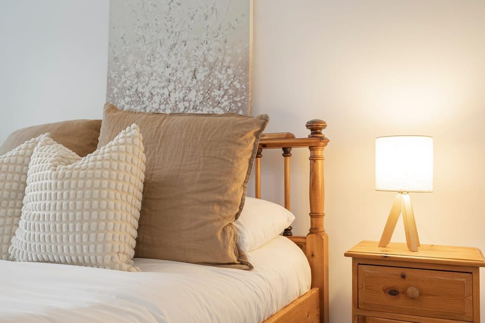Quiet Mews House with PARKING and GARDEN close to centre and beach House in Hove