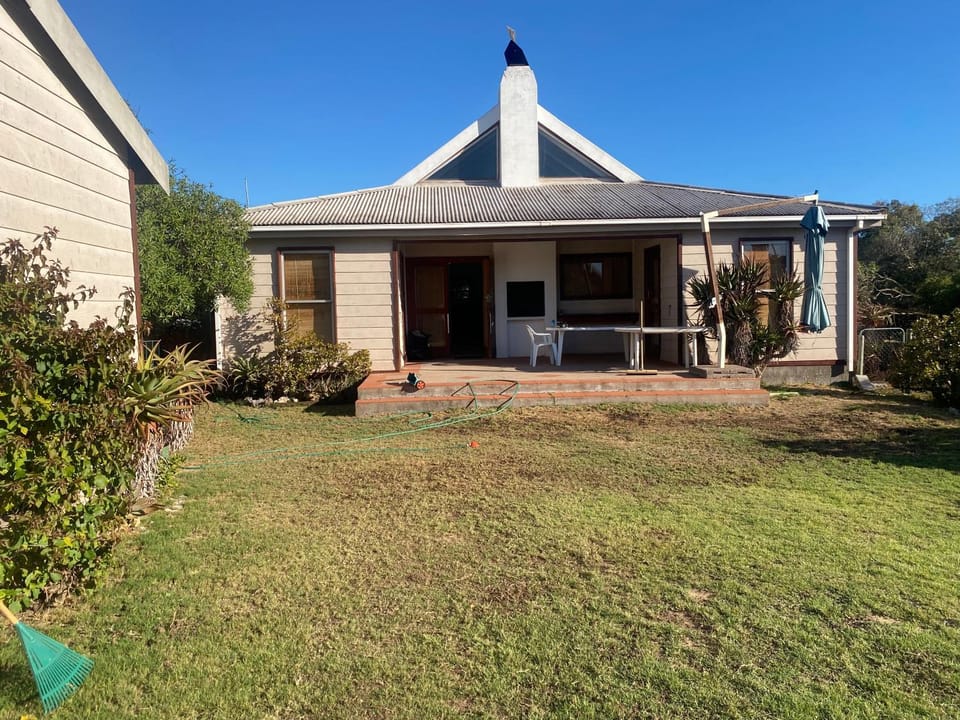 Property building, Garden, Garden view