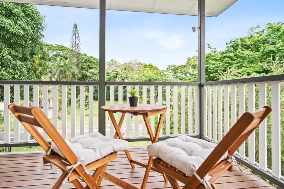 The Residence- Rainforest Retreat House in Cairns