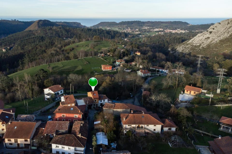 Nearby landmark