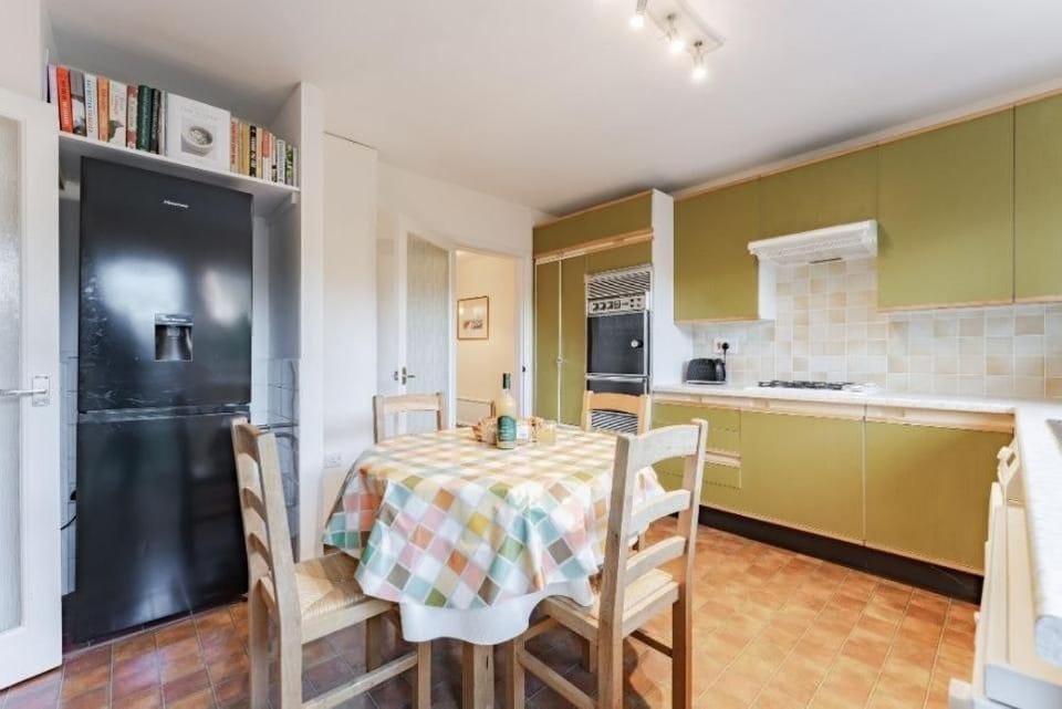 18 Greenways - Norfolk Cottage Agency House in Holt
