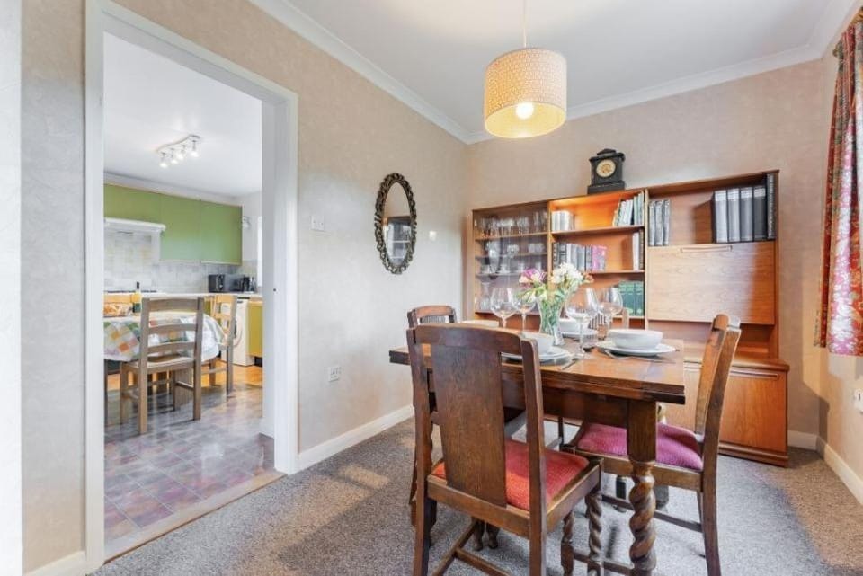 18 Greenways - Norfolk Cottage Agency House in Holt