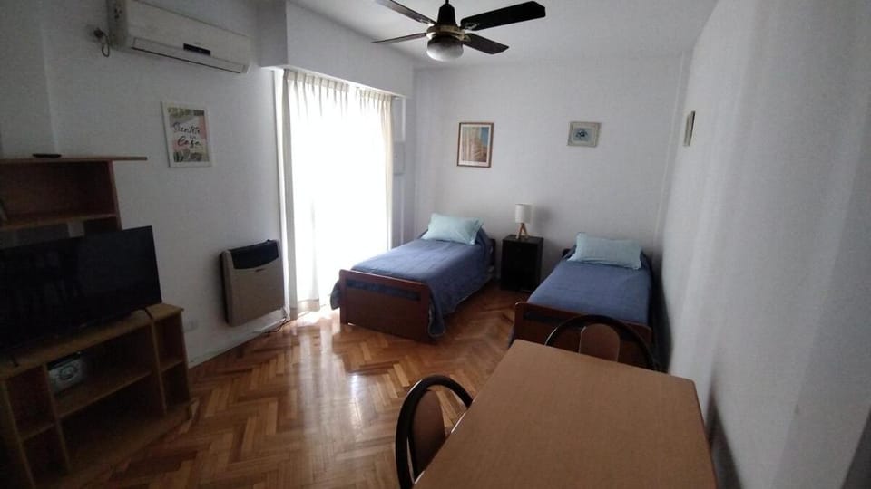 TV and multimedia, Photo of the whole room, Seating area, Bedroom, air conditioner