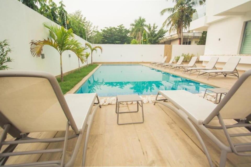 Property building, Swimming pool