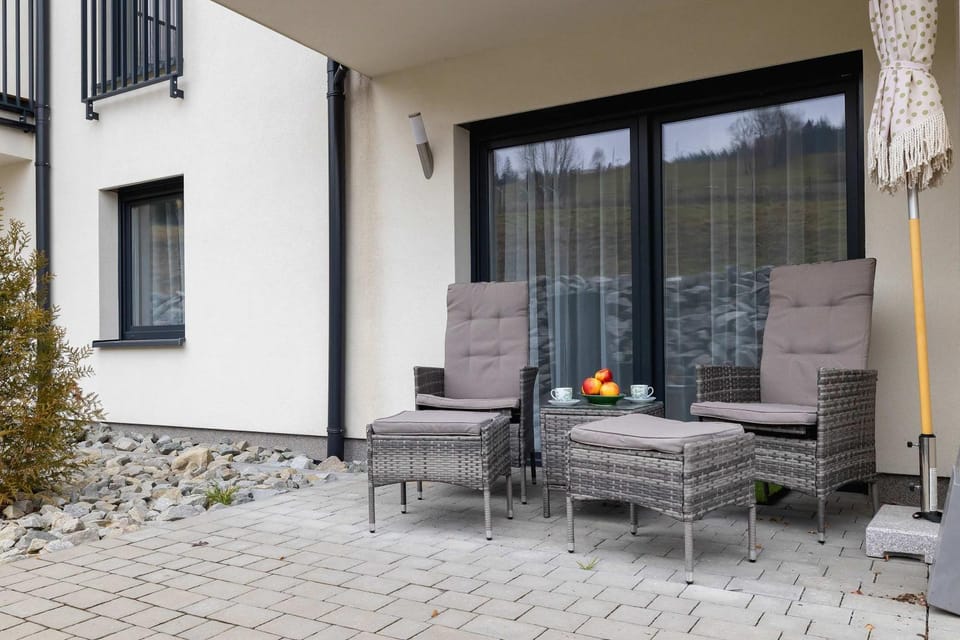 Spokojna Cozy Apartment with Patio & Parking in Wisła by Noclegi Renters Apartment in Poland