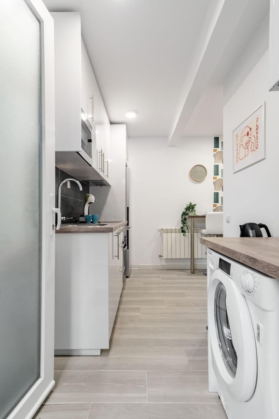 Kitchen or kitchenette