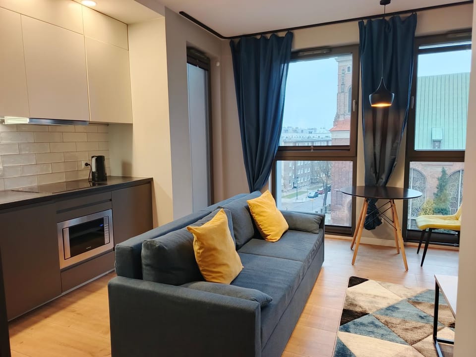 Kitchen or kitchenette, Living room, Seating area