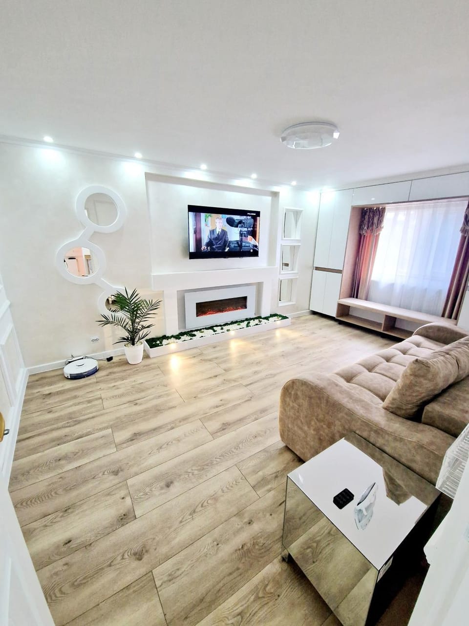 Communal lounge/ TV room, TV and multimedia, Living room, Seating area, Evening entertainment, fireplace