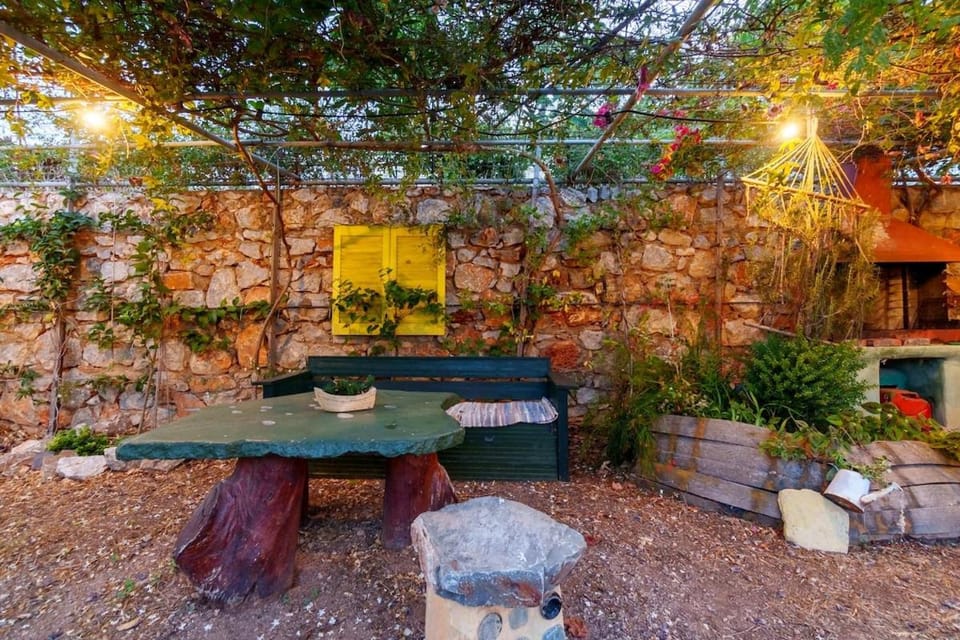Garden house & sea view - Yu Yi House in Lasithi