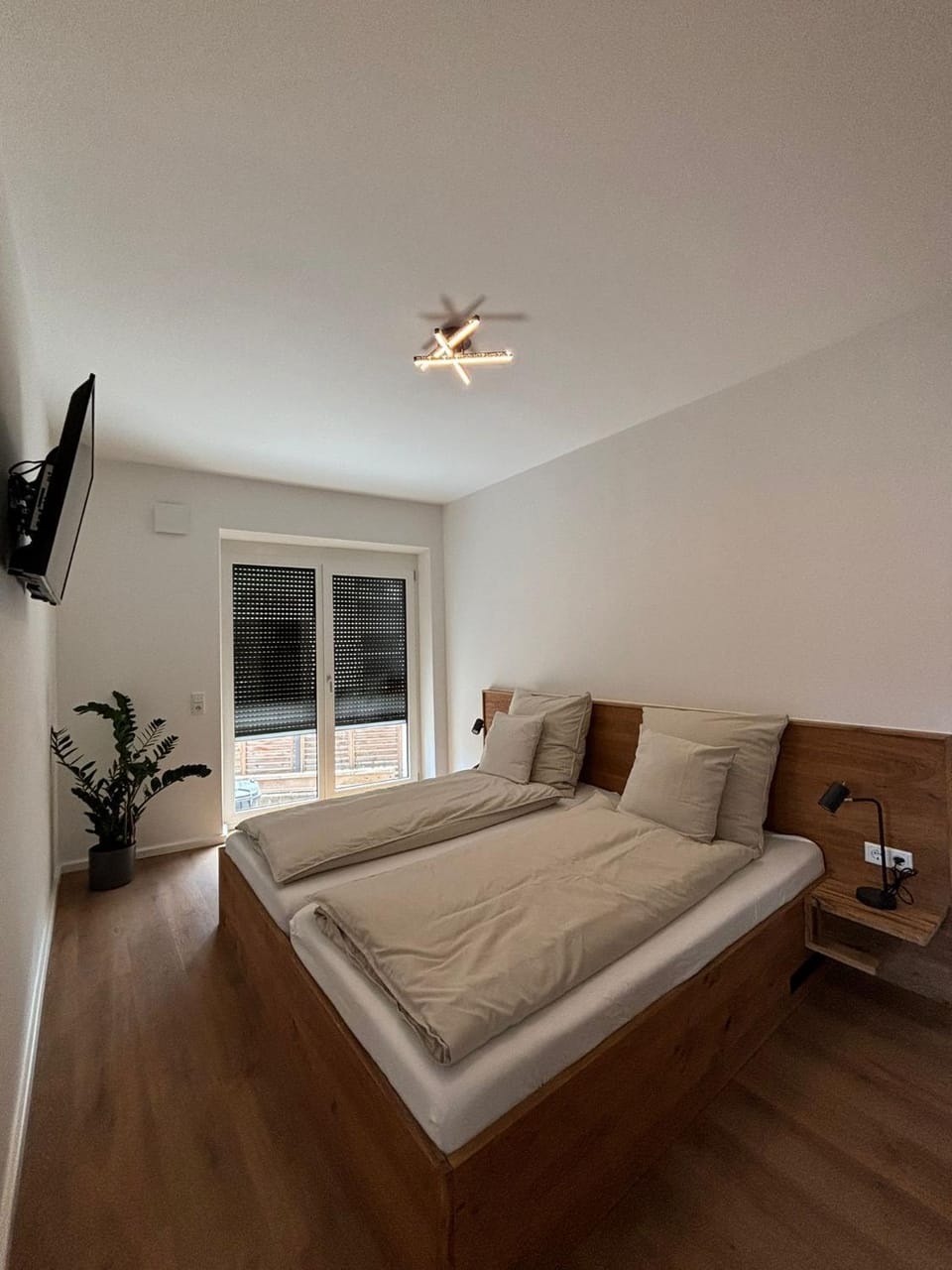 Moderne 2-Schlafzimmer Wohnung für 2-3 Personen - Optimal für Arbeit und Erholung Apartment in Bavaria