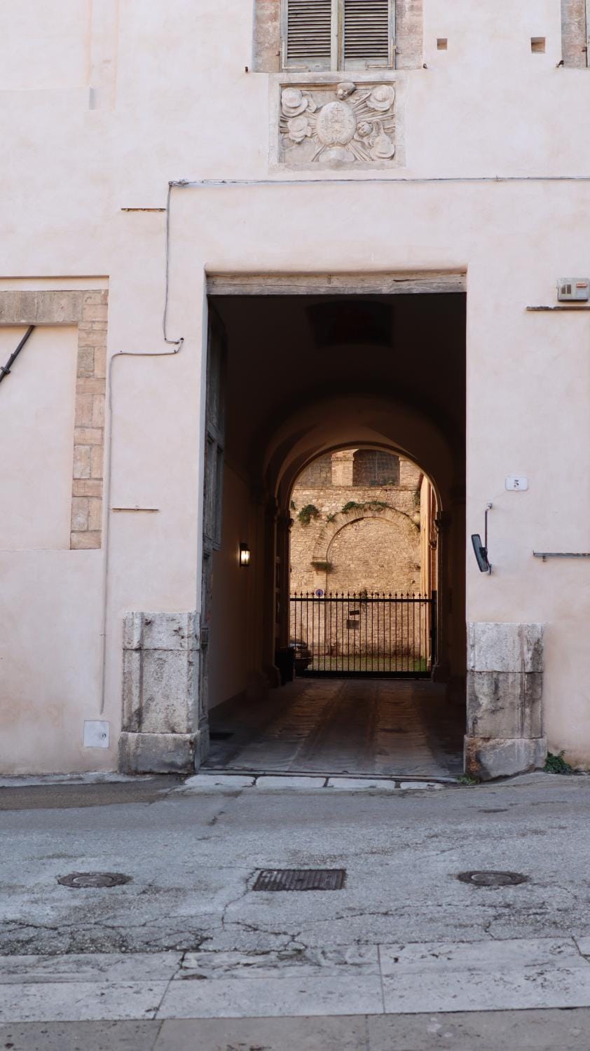 Property building, Facade/entrance