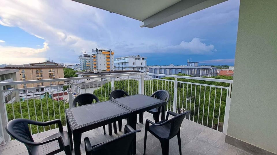 Garden, Balcony/Terrace