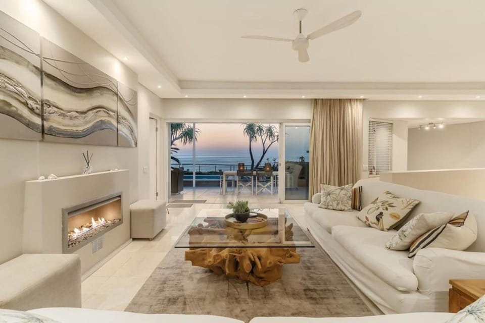 Villa Stern Close Camps Bay House in Cape Town