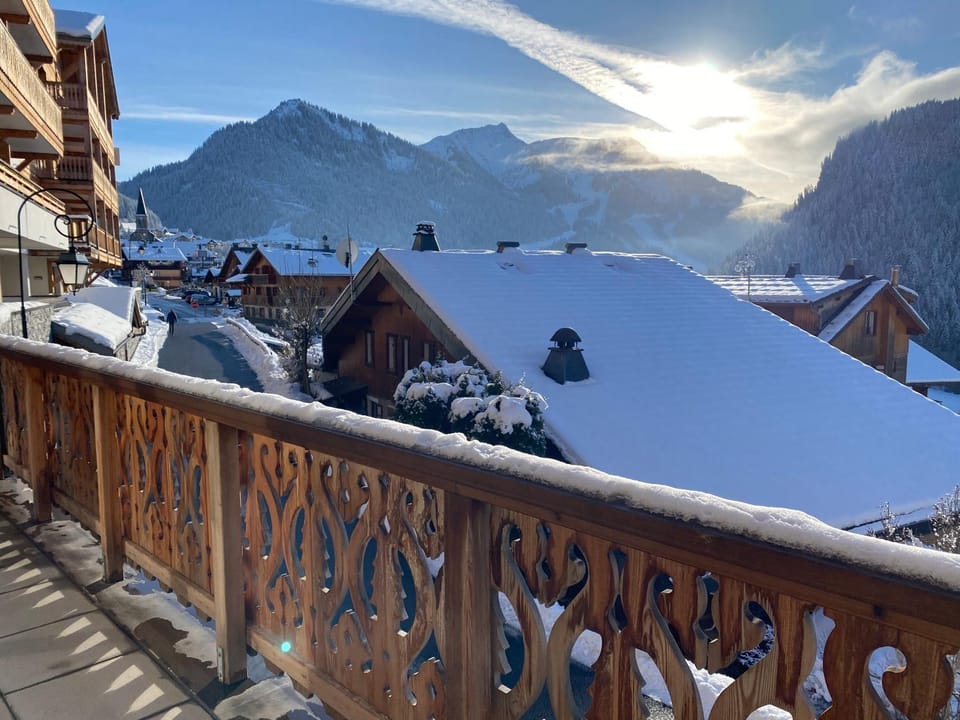 Natural landscape, Balcony/Terrace, Mountain view