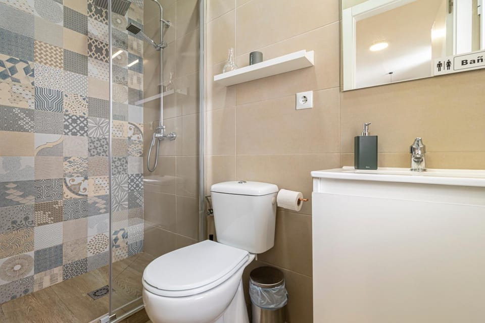 Shower, Bathroom